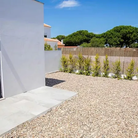 Meco Oasis Pool House Paradise *